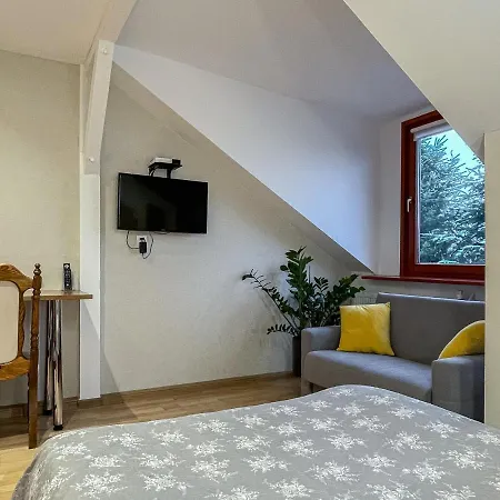 Apartman Na Skale *