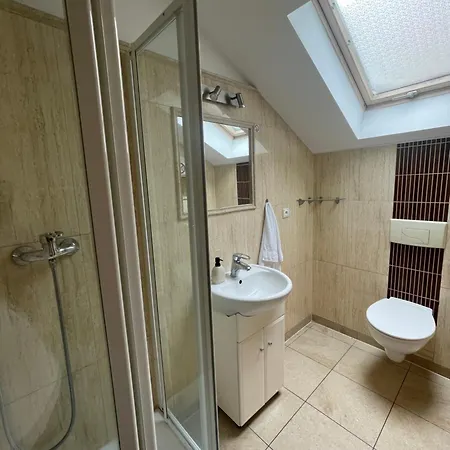 Apartment Na Skale *